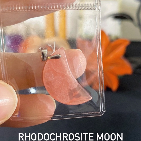 Archer lioness live notification Jewlery Sale party - Picture 4 of 8